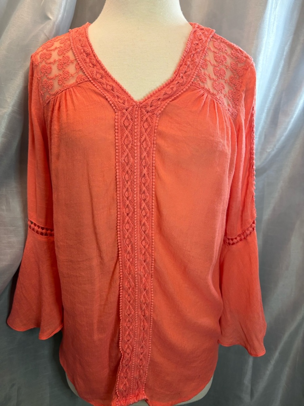 JohnPaulRichard Coral Crochet-Trim V-Neck Tunic